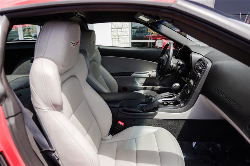 Used 2012 Chevrolet Corvette Grand Sport w/ 3LT Preferred Equipment Group RWD image 30