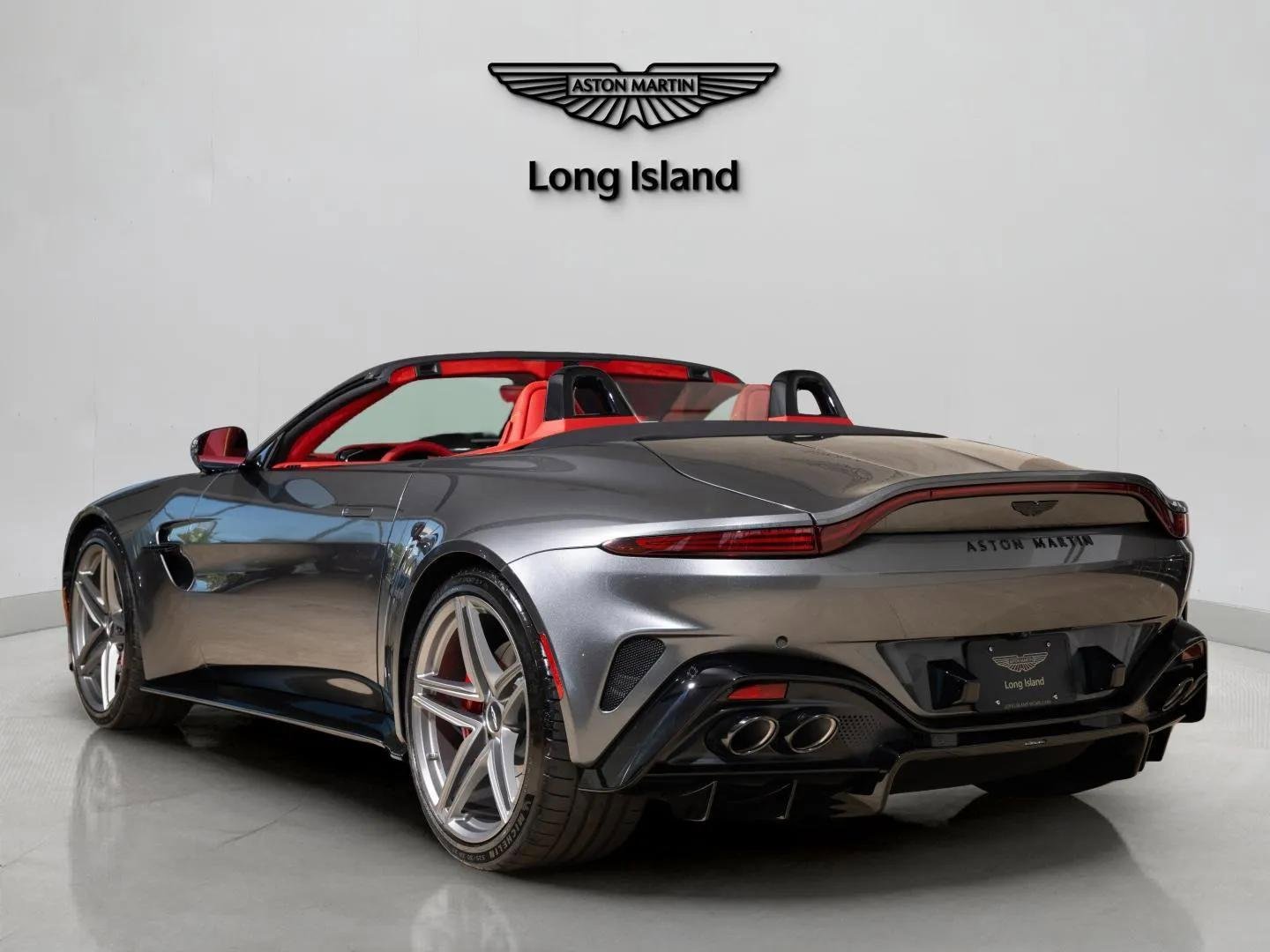 New 2026 Aston Martin V8 Vantage Roadster image 5