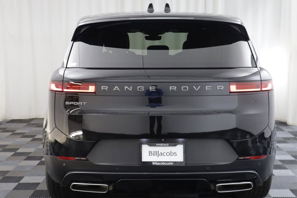 Certified 2025 Land Rover Range Rover Sport SE AWD/4WD image 16