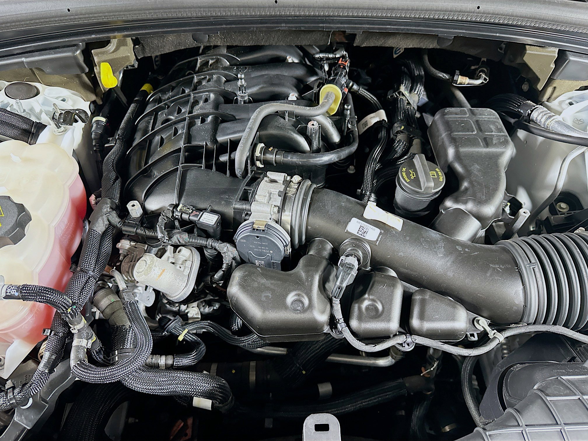 Used 2023 Jeep Grand Cherokee L Limited image 35