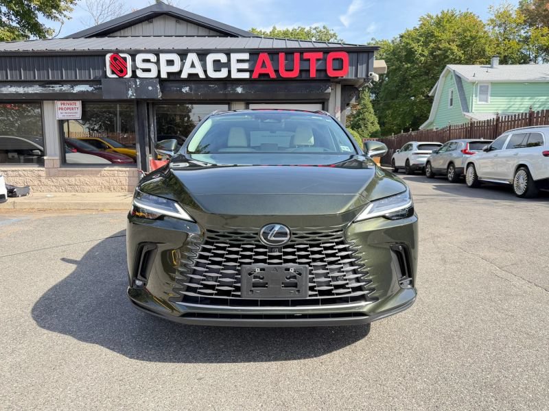 Used 2025 Lexus RX 350 w/ Convenience Package AWD/4WD image 2
