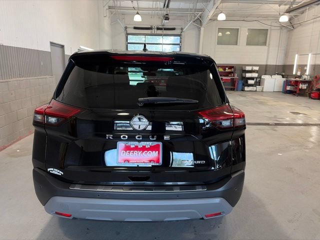 Certified 2023 Nissan Rogue SV AWD/4WD image 4