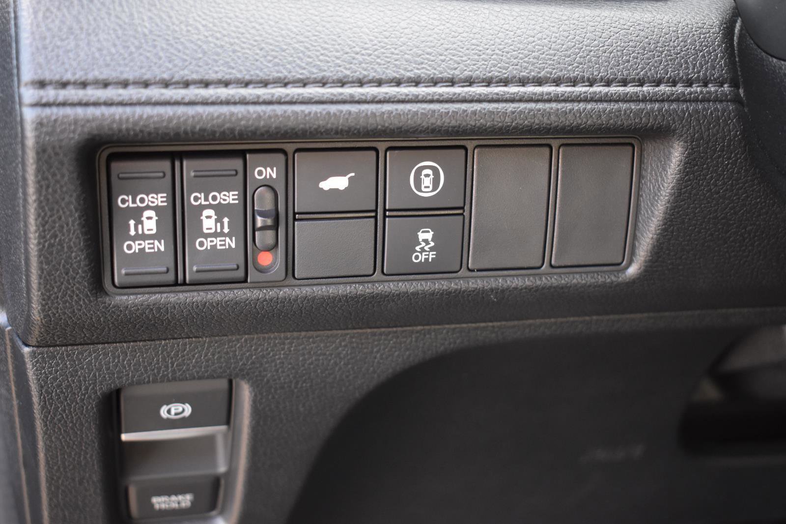 Used 2024 Honda Odyssey Sport image 26