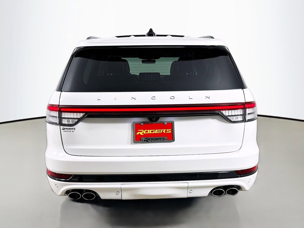 Used 2025 Lincoln Aviator Reserve w/ Equipment Group 201A AWD/4WD image 7