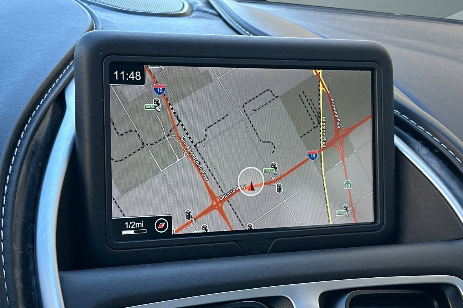 Used 2018 Aston Martin DB11 V12 image 22