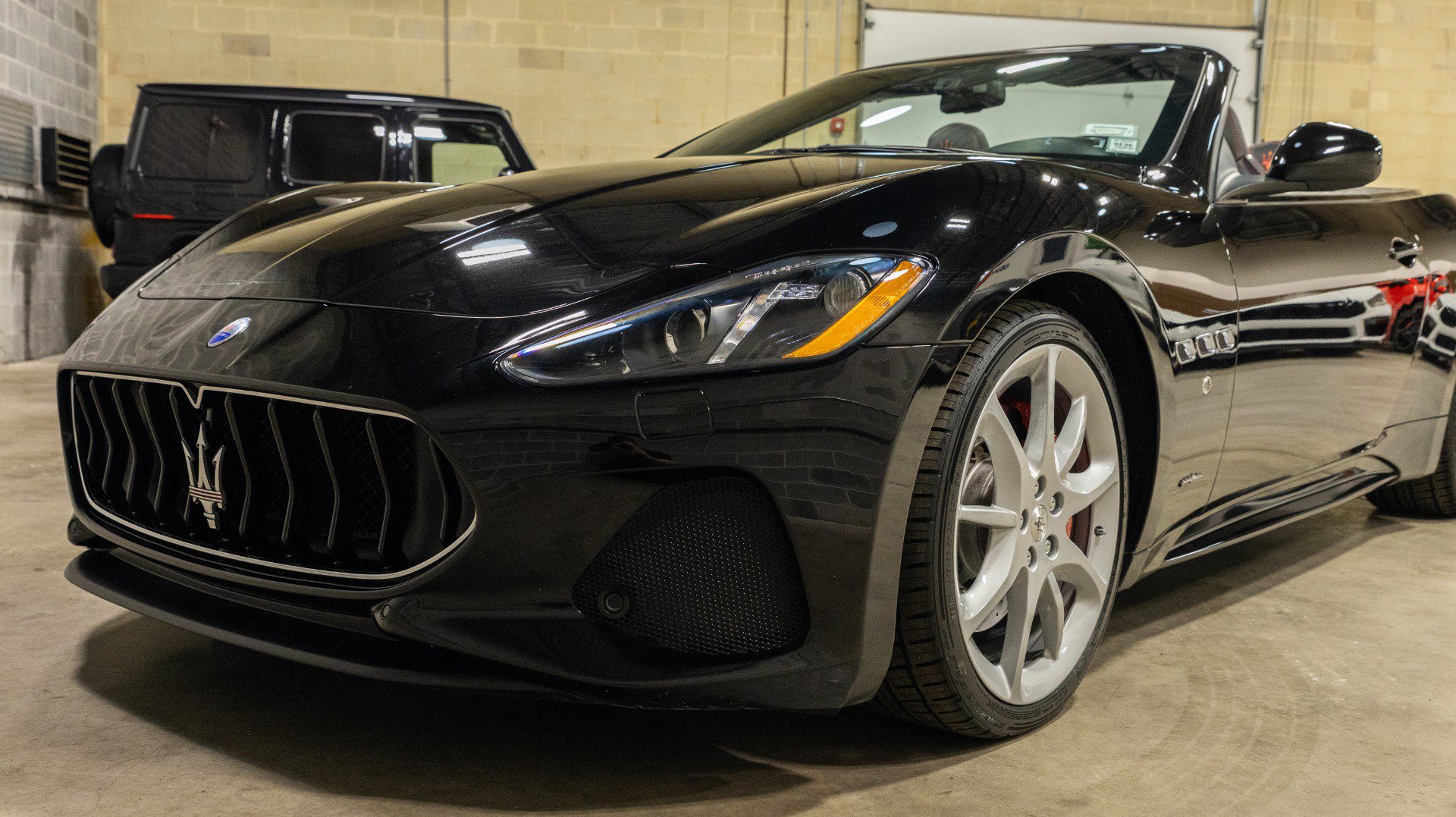 Used 2018 Maserati GranTurismo MC image 20