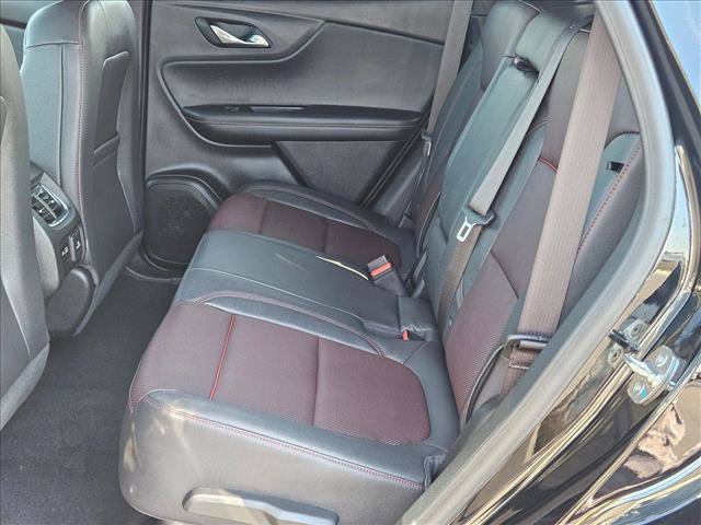 Used 2025 Chevrolet Blazer RS FWD image 19