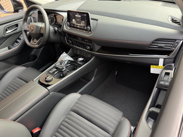 New 2026 Nissan Rogue SV AWD/4WD image 8