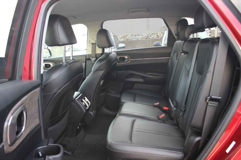 Used 2022 Kia Sorento S AWD/4WD image 27
