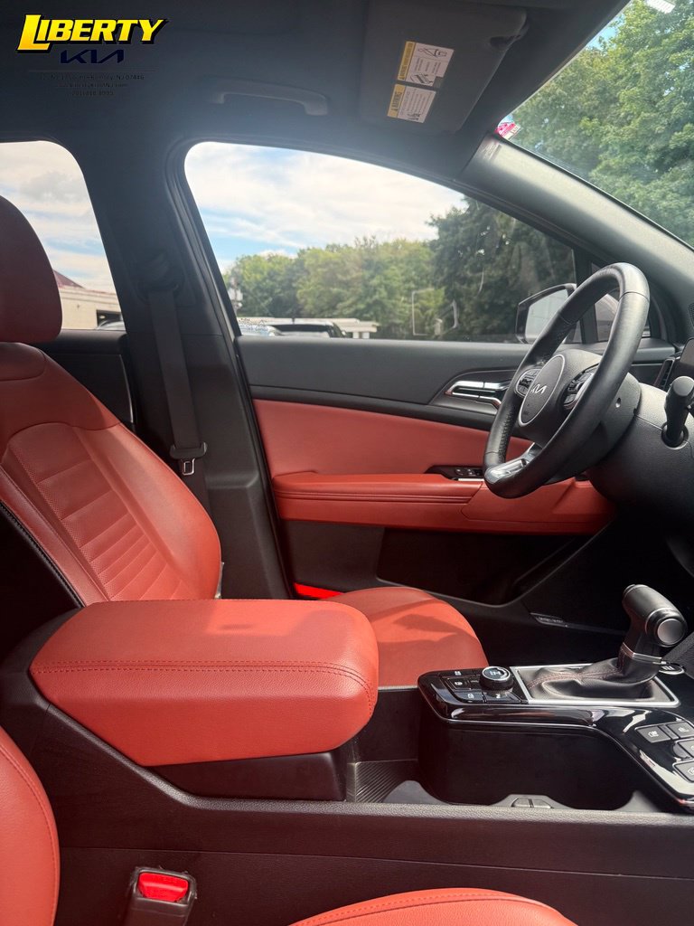 Used 2024 Kia Sportage SX AWD/4WD image 9