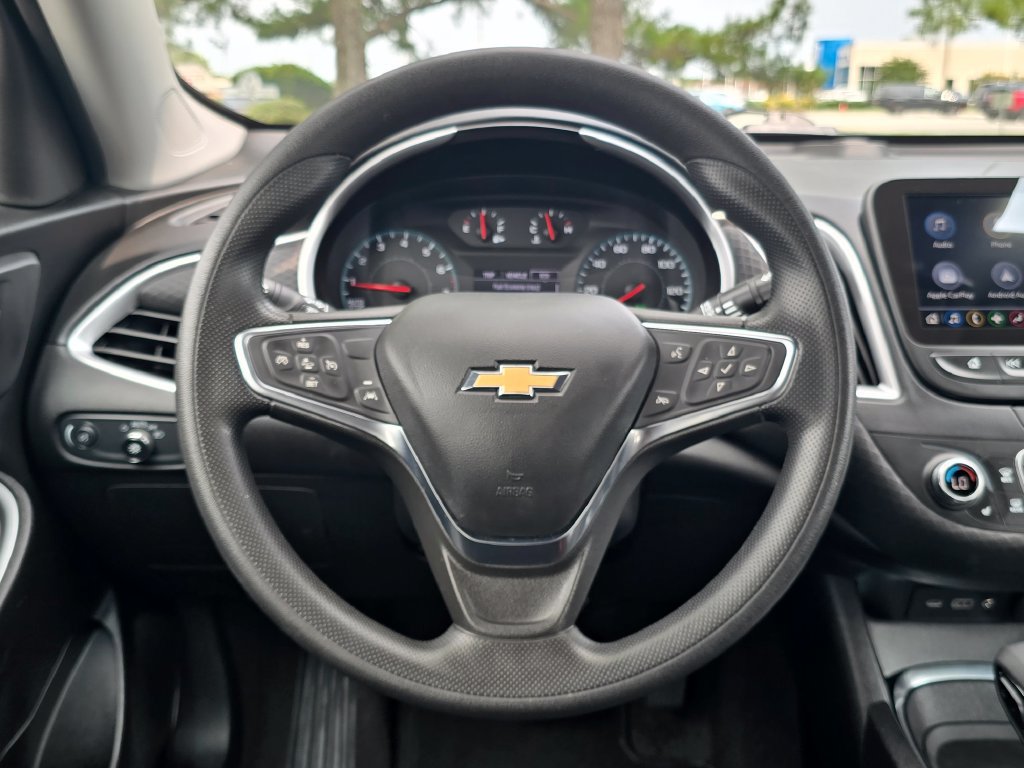 Certified 2025 Chevrolet Malibu LT FWD image 14