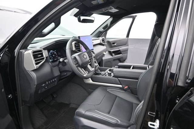 New 2026 Toyota Tundra Limited AWD/4WD image 4