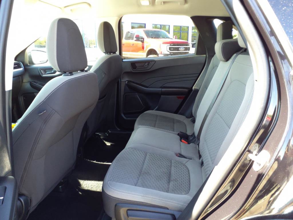 Certified 2022 Ford Escape SE image 11