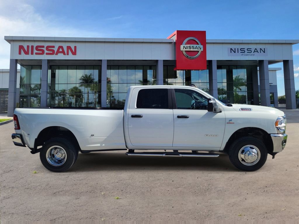 Used 2024 RAM 3500 Big Horn image 3