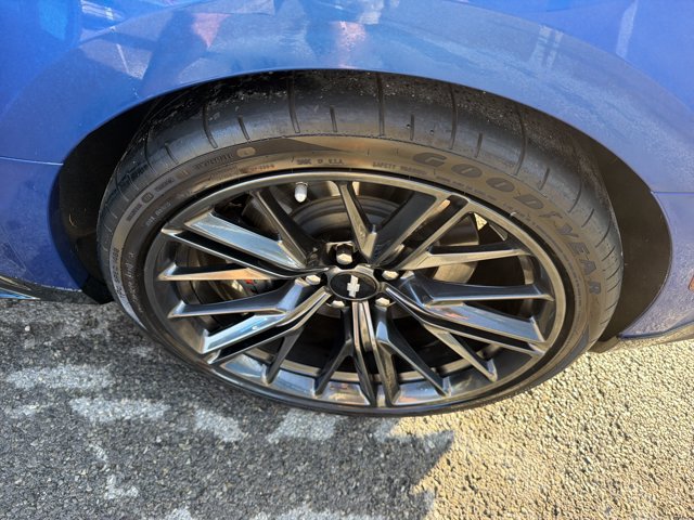Used 2017 Chevrolet Camaro ZL1 RWD image 12