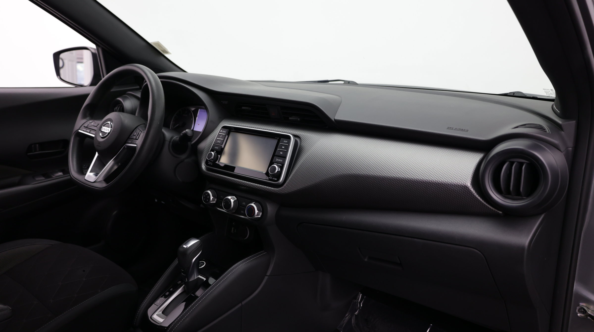 Used 2019 Nissan Kicks S FWD image 36