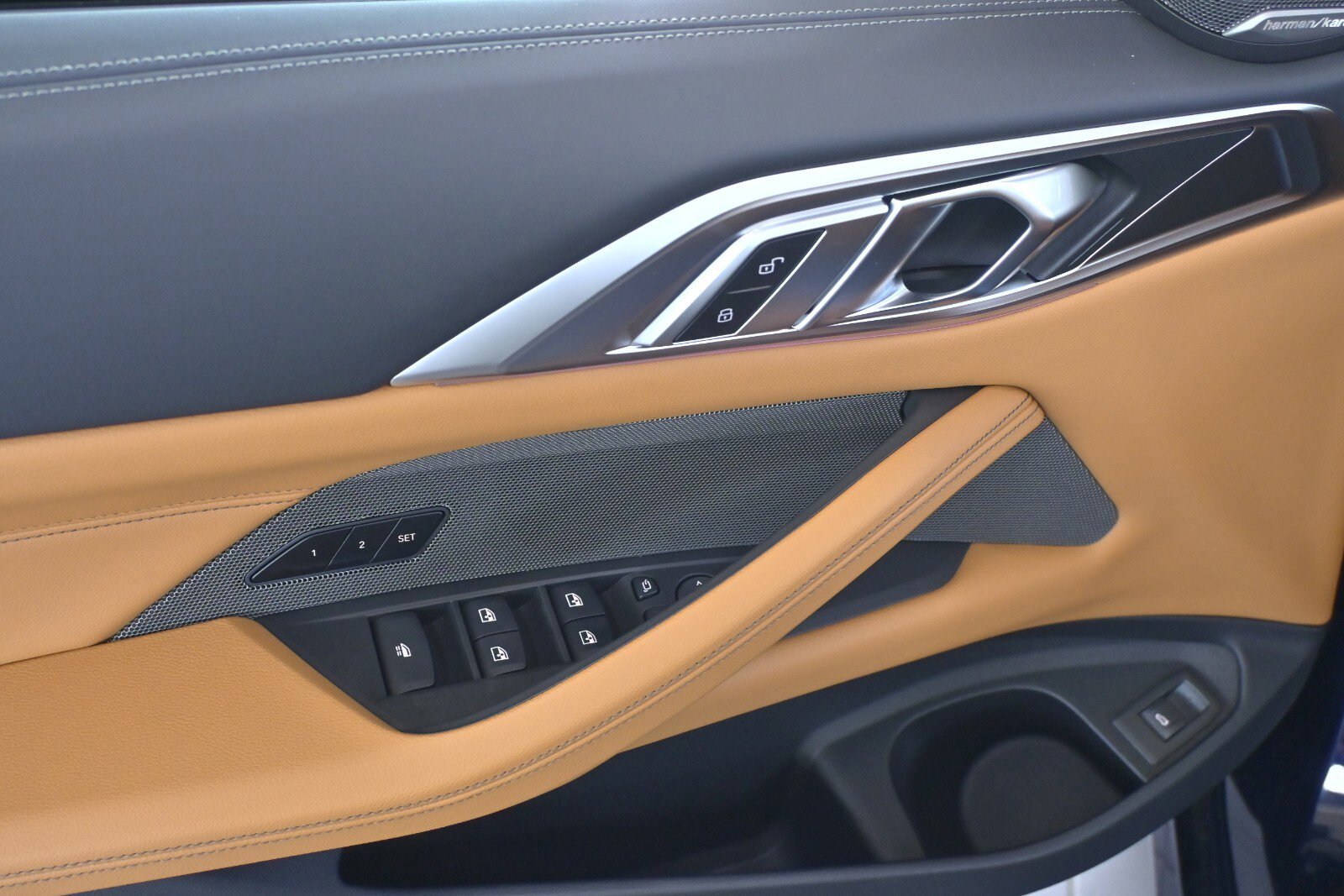 New 2026 BMW 440i xDrive Convertible image 16