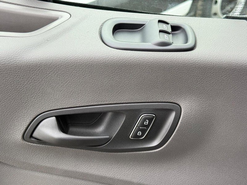 New 2026 Ford Transit 250 Low Roof image 17