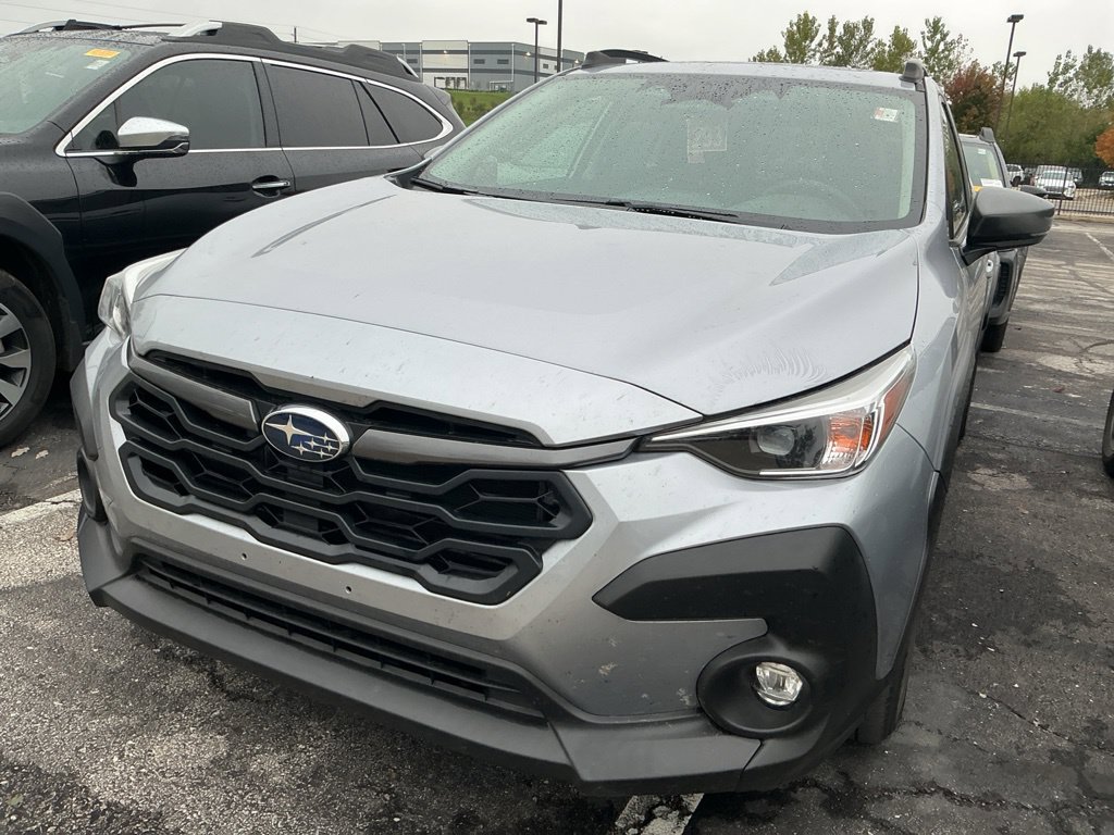 Used 2024 Subaru Crosstrek 2.0i Premium AWD/4WD image 2