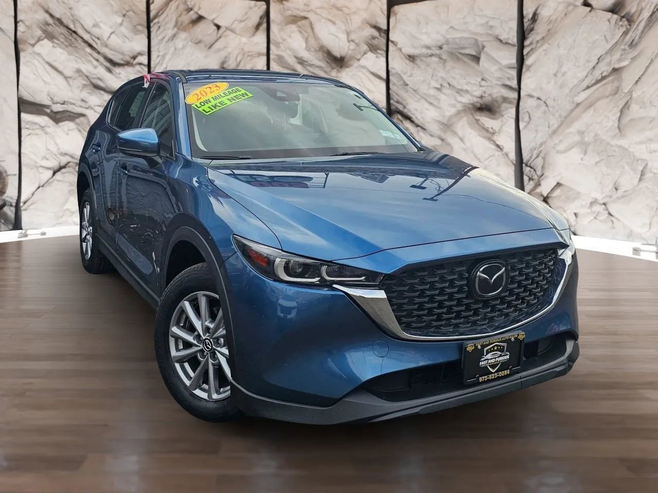 Used 2023 MAZDA CX-5 AWD 2.5 S image 2