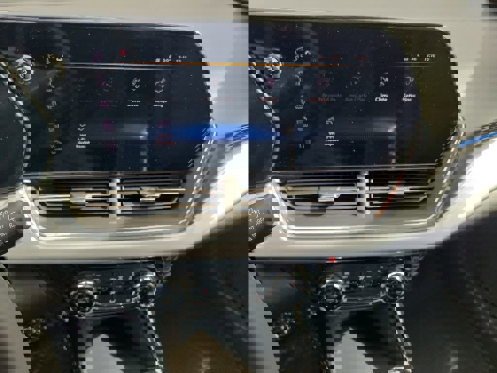 New 2026 Chevrolet Trax LT w/ Driver Confidence Package image 7