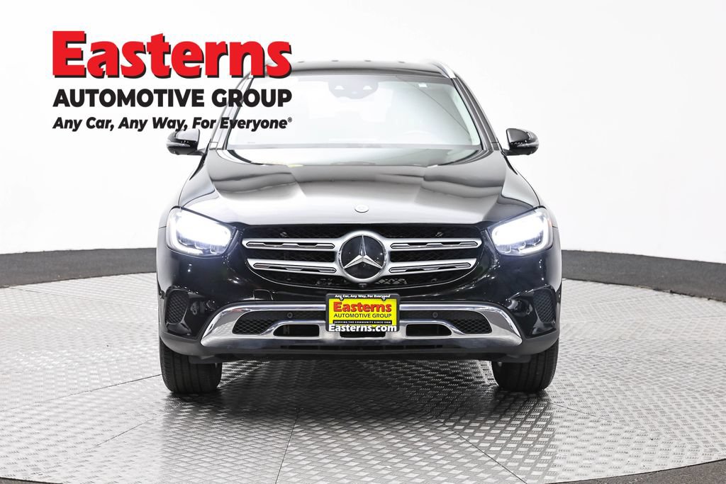 Used 2021 Mercedes-Benz GLC 300 4MATIC w/ Multimedia Package image 2