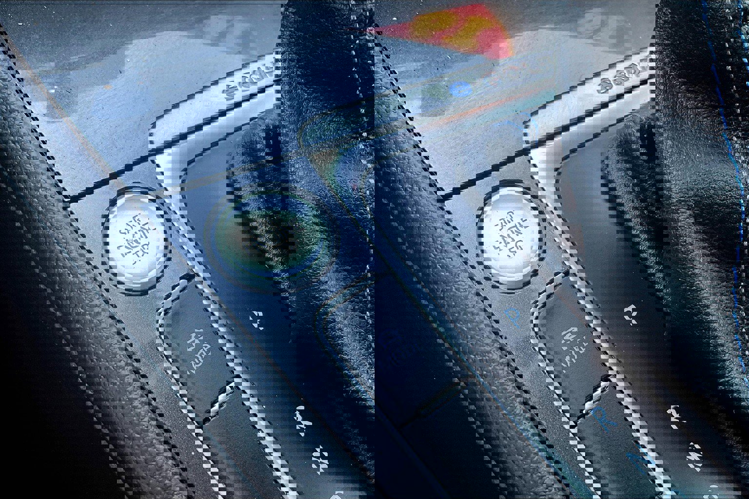 Used 2013 Volkswagen GTI w/Sunroof & Navi image 22