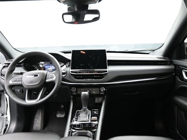 New 2026 Jeep Compass Latitude image 23