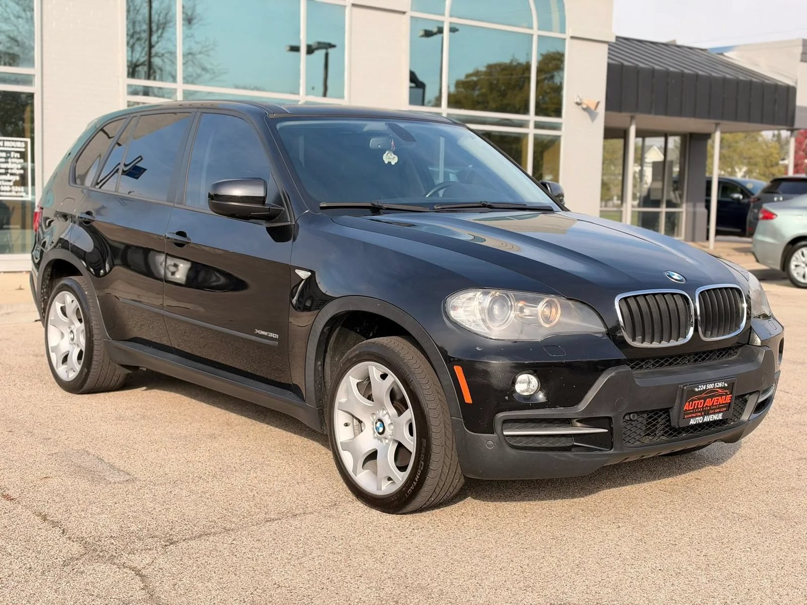 Used 2010 BMW X5 xDrive30i AWD/4WD image 1