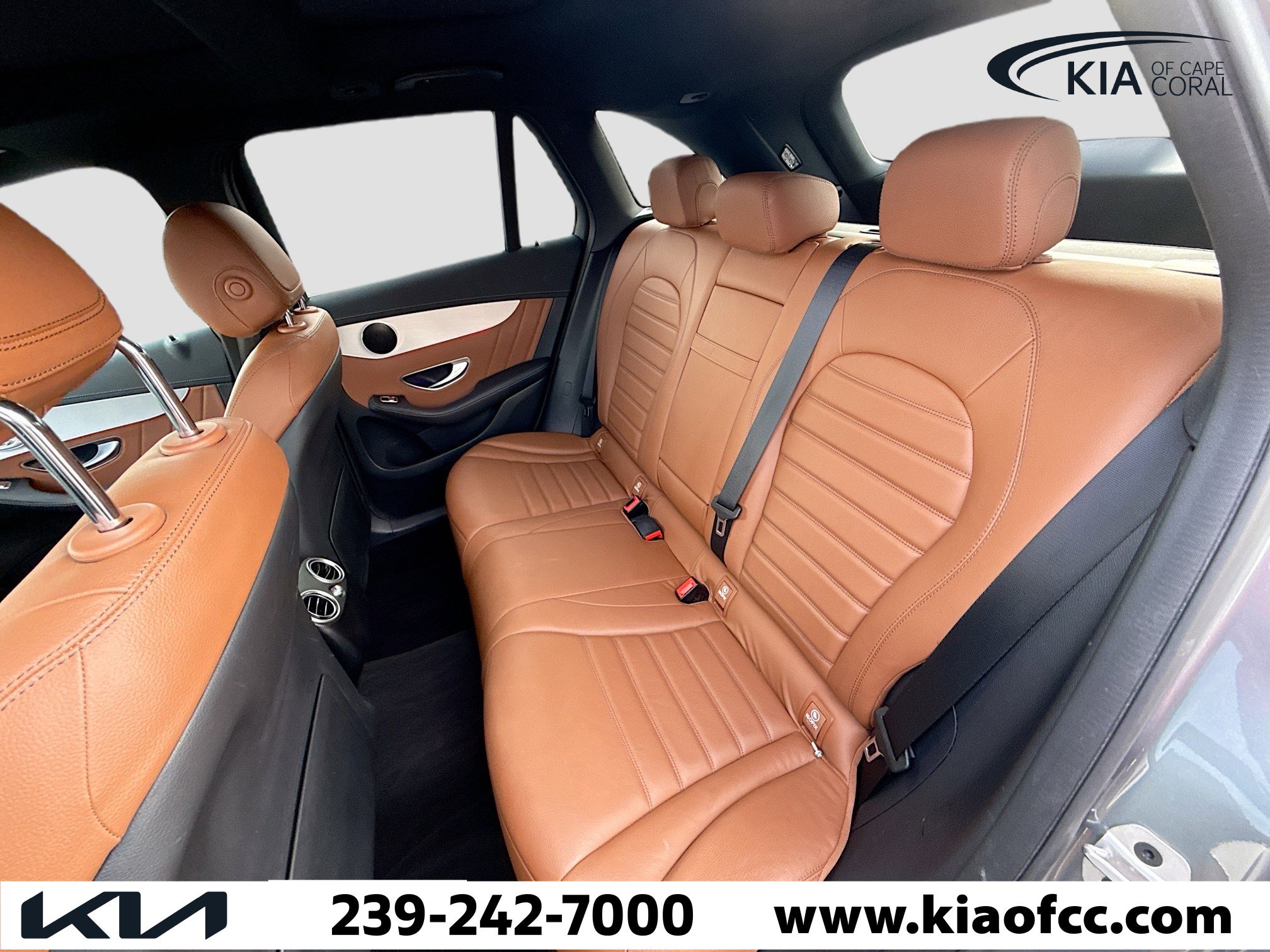 Used 2022 Mercedes-Benz GLC 43 AMG 4MATIC image 19