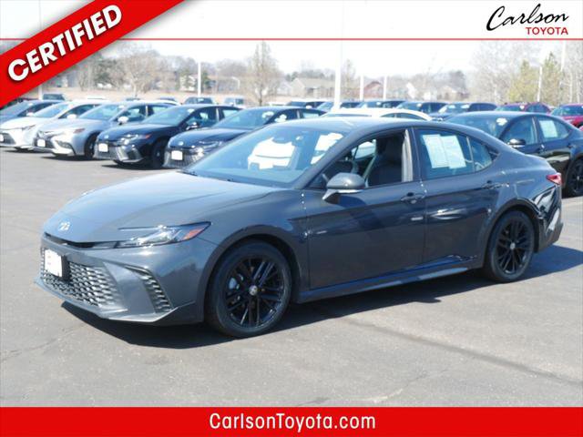 Certified 2025 Toyota Camry SE image 1