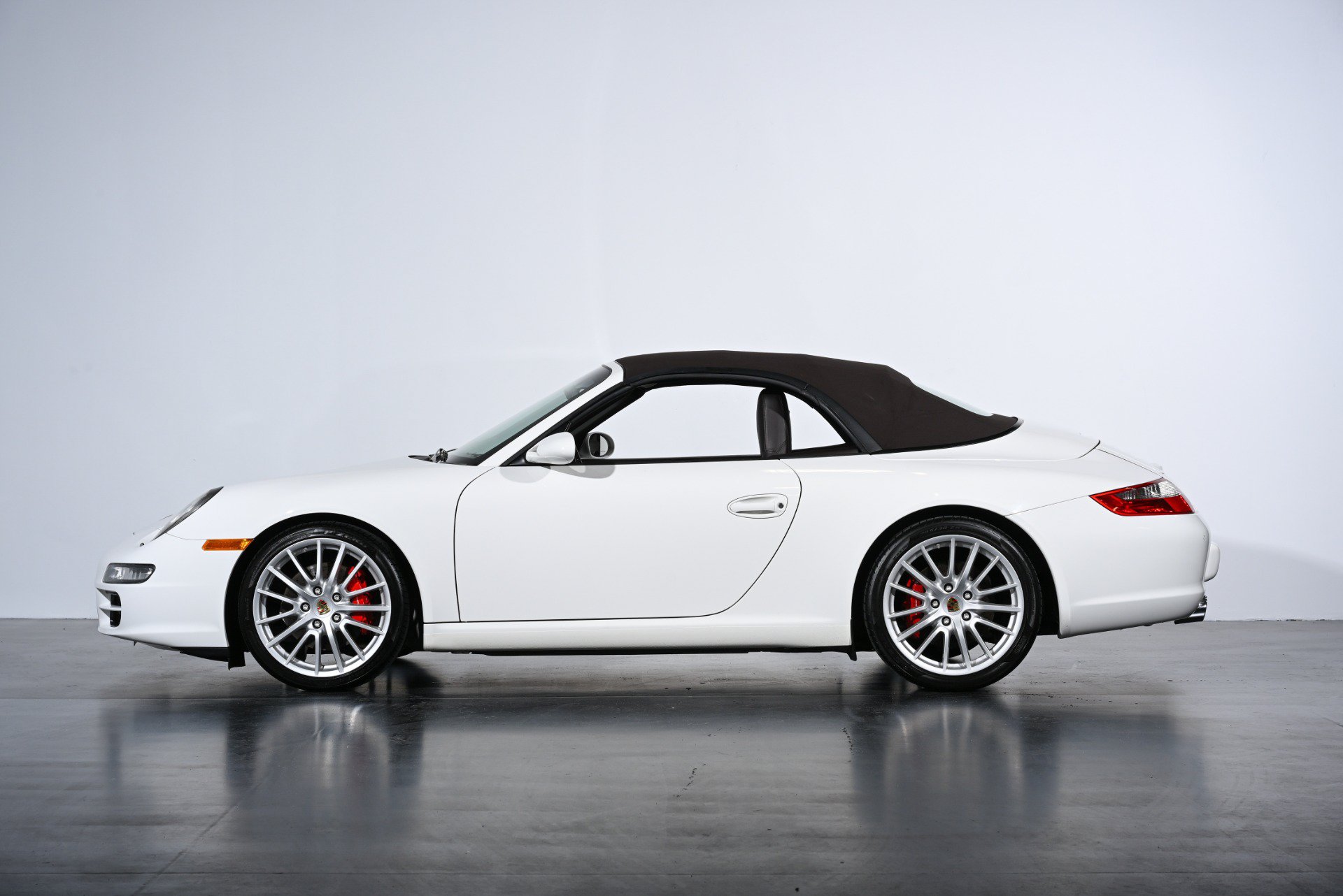 Used 2008 Porsche 911 Carrera S RWD image 17