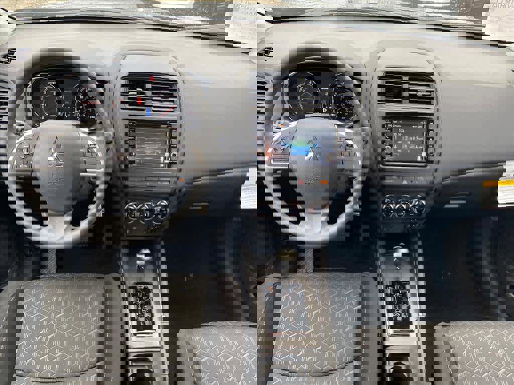 New 2025 Mitsubishi Outlander Sport ES image 7