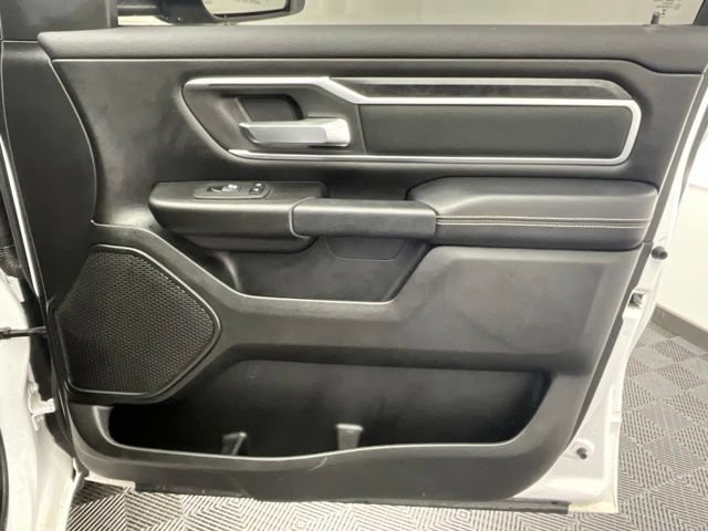 Used 2023 RAM 1500 Big Horn AWD/4WD image 10