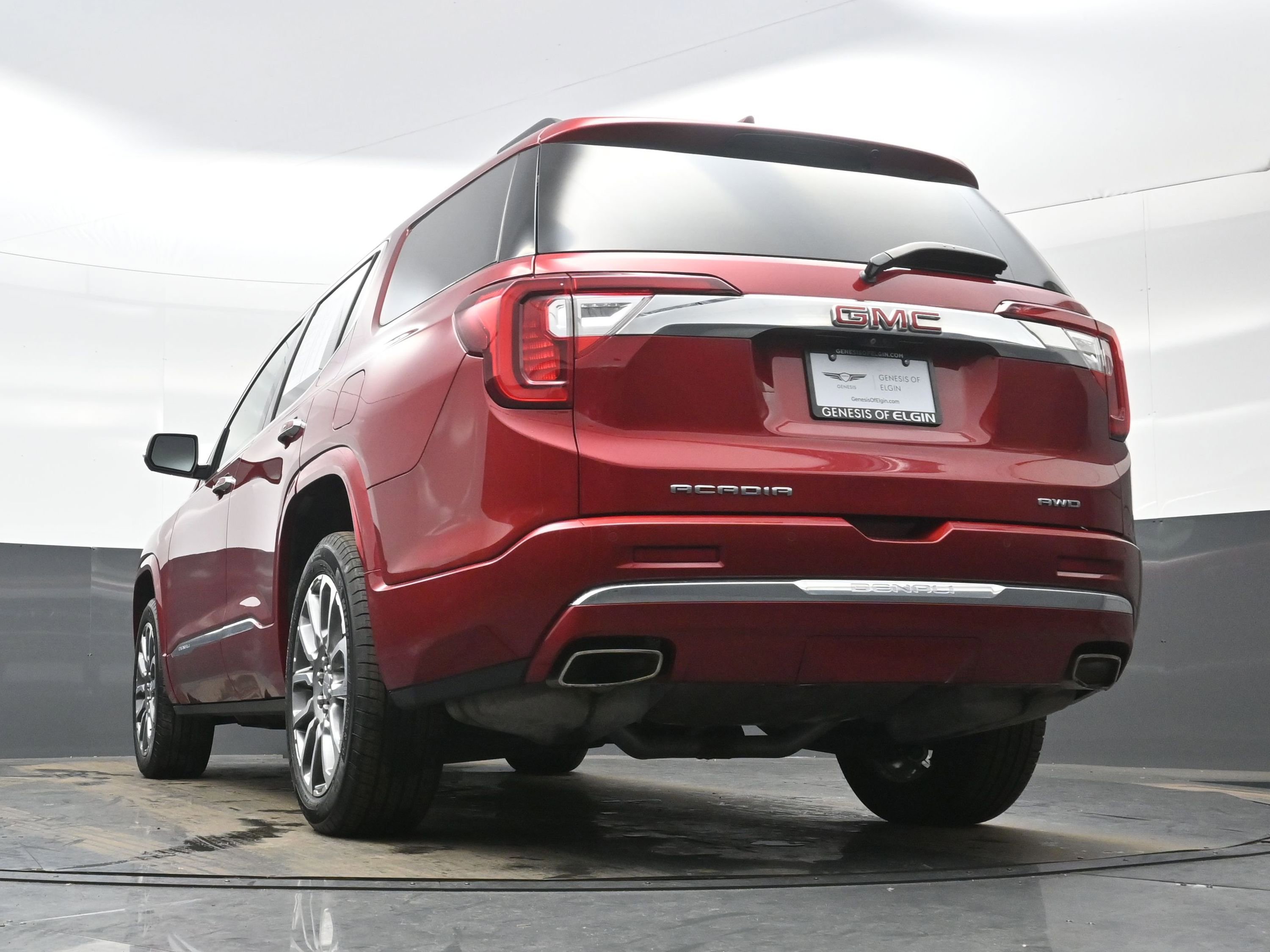 Used 2023 GMC Acadia Denali w/ Denali Ultimate Package image 31