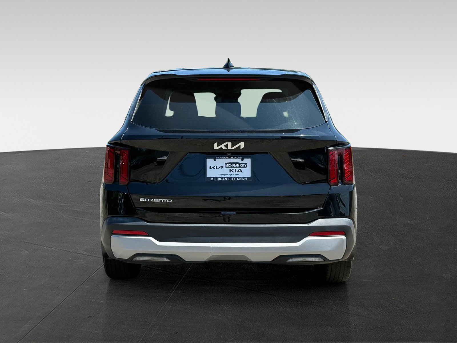 Used 2024 Kia Sorento LX FWD image 6