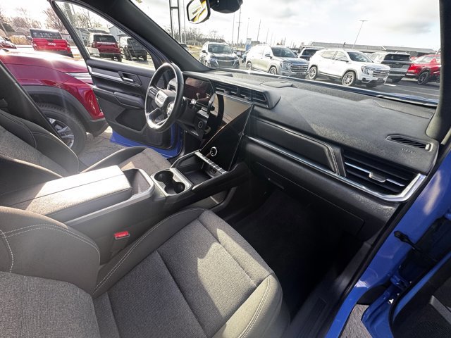 Used 2025 GMC Terrain Elevation image 10