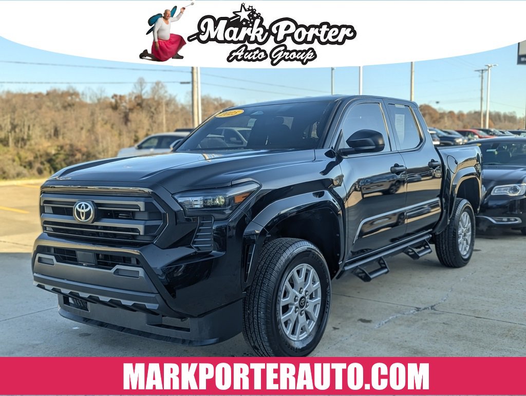 Used 2025 Toyota Tacoma SR image 1