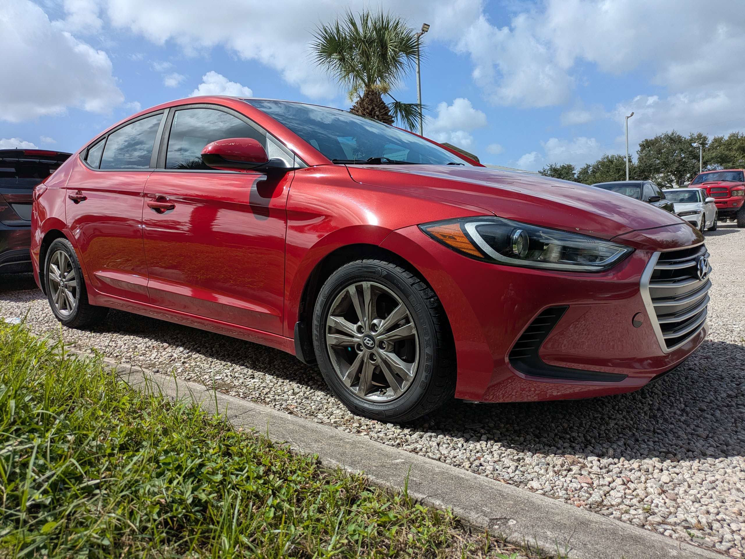 Used 2017 Hyundai Elantra SE