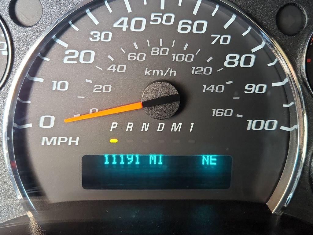 Used 2025 Chevrolet Express 3500 LT w/ LT Preferred Equipment Group image 28