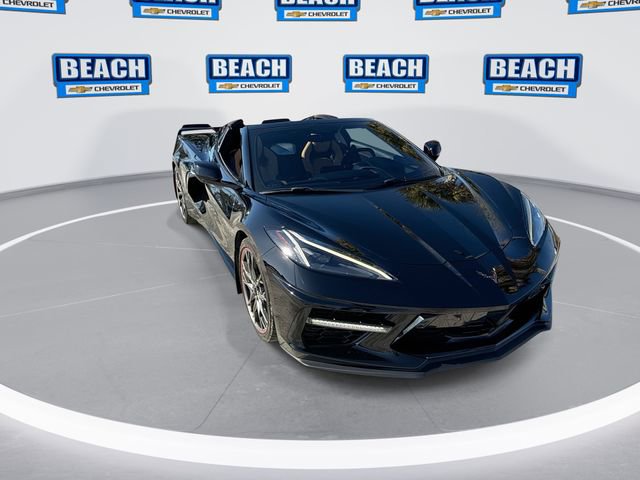 Used 2023 Chevrolet Corvette Stingray Premium Conv w/ Z51 Performance Package RWD image 2