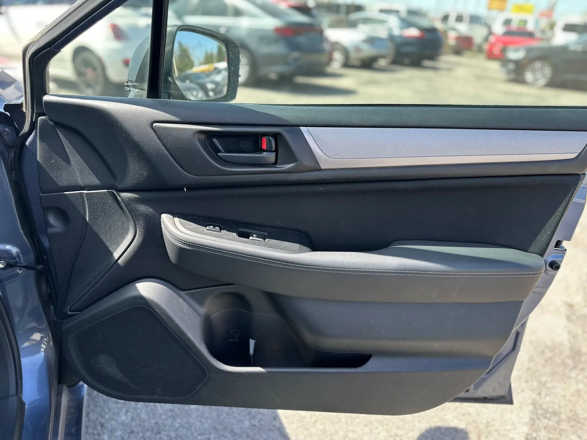 Used 2015 Subaru Legacy 2.5i AWD/4WD image 20