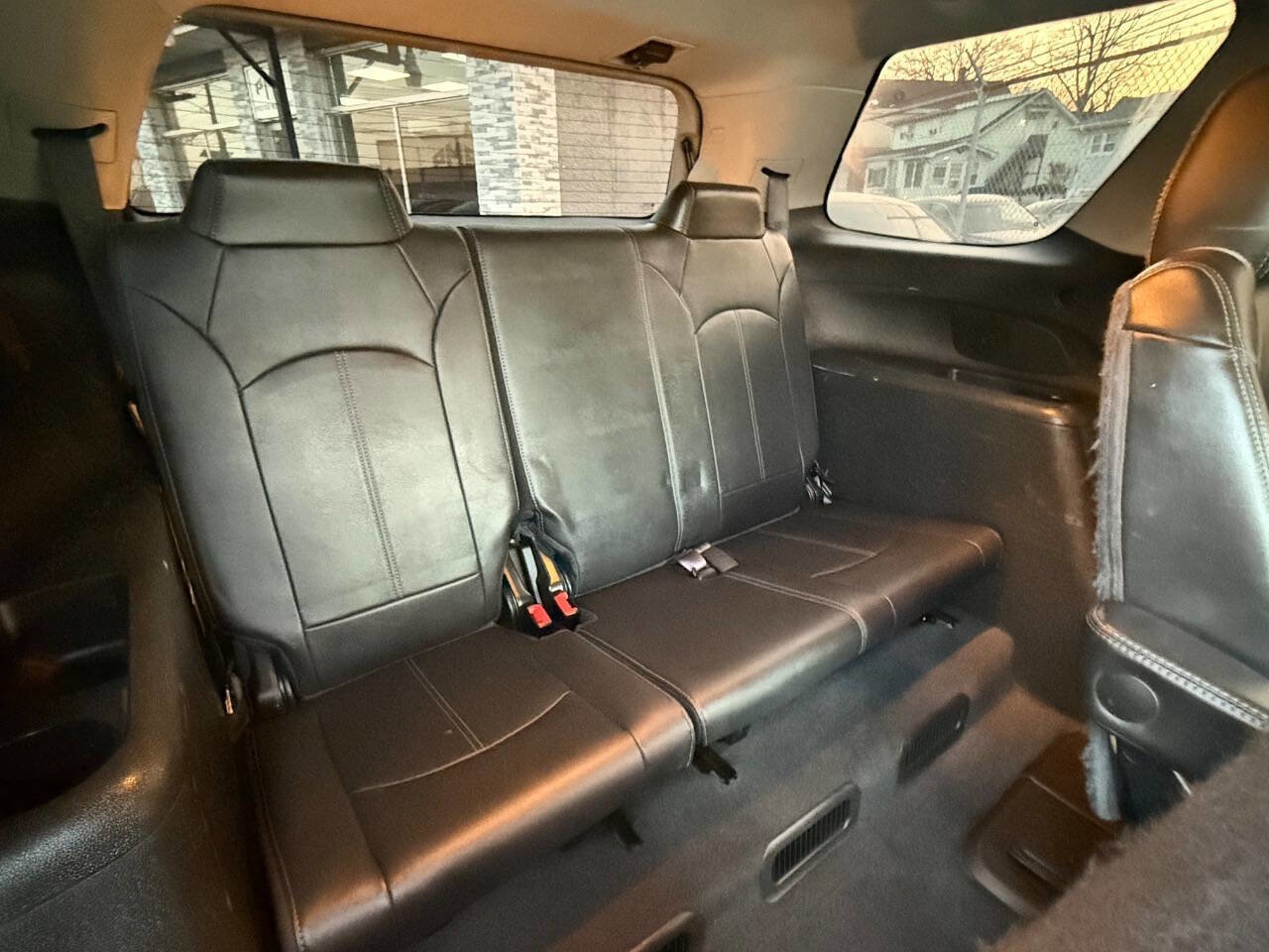 Used 2015 GMC Acadia SLT image 15