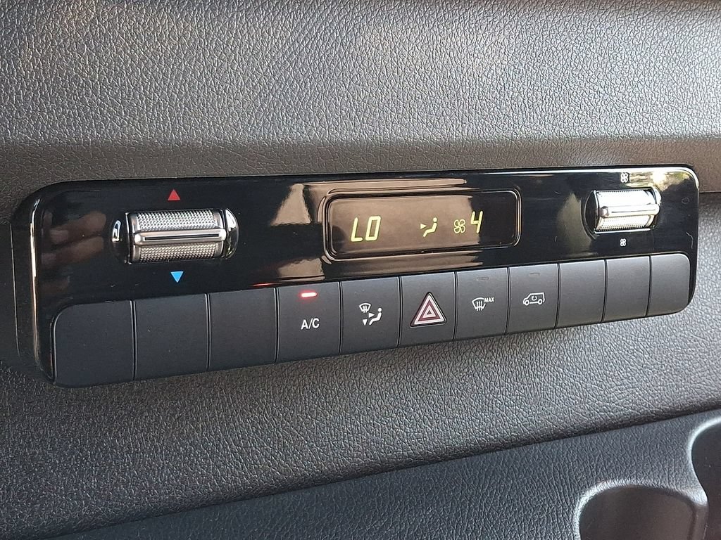 Used 2021 Mercedes-Benz Sprinter 2500 w/ Driver Convenience Package image 15