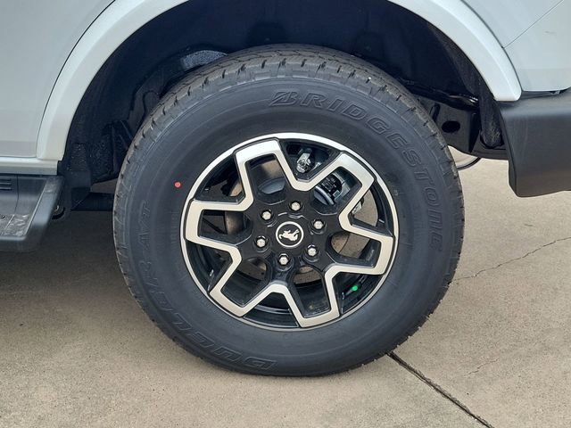 New 2026 Ford Bronco Outer Banks image 18