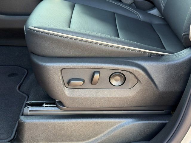 New 2025 Chevrolet Tahoe Premier image 13