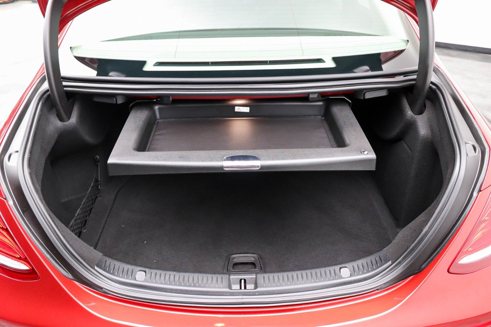 Used 2017 Mercedes-Benz E 300 image 35