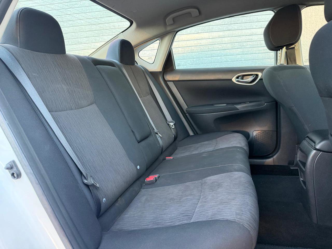 Used 2015 Nissan Sentra SV image 22