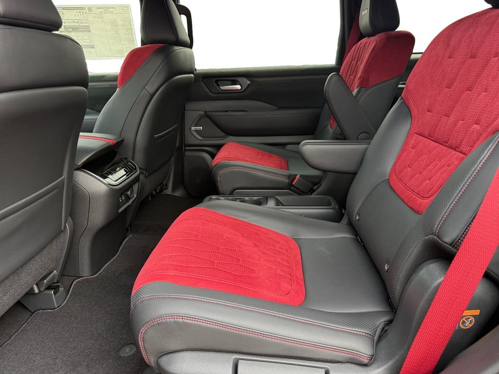 New 2026 Nissan Armada NISMO AWD/4WD image 15