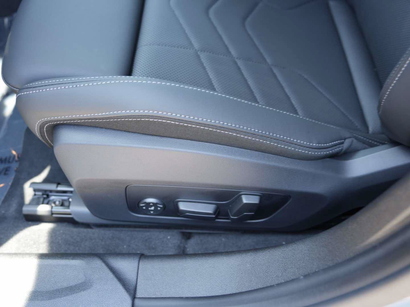 New 2026 BMW 228i xDrive AWD/4WD image 14